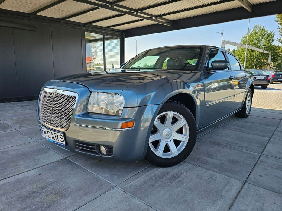 Chrysler 300C 300C/3,5L/Automat/Skóra/Klima/GAZ/Serwisowany/stan BDB
