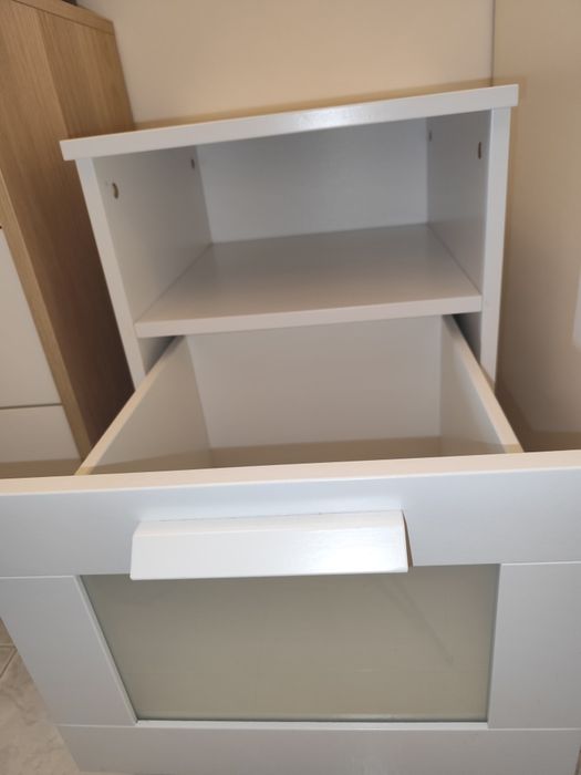 Mesa de cabeceira / móvel  Brimnes IKEA