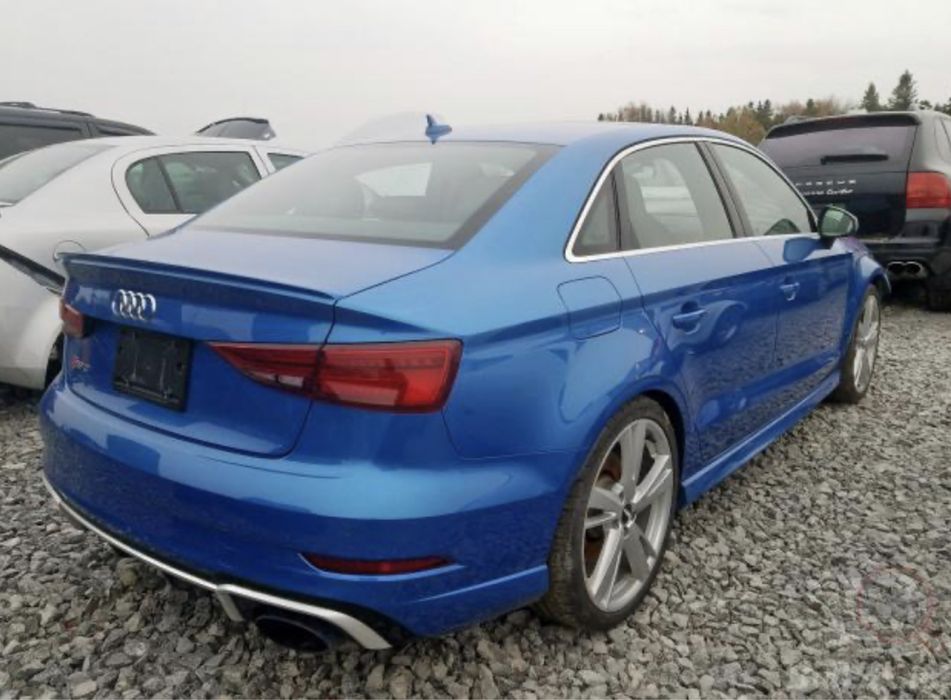 Стекло ауди А3