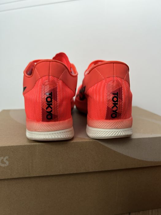 Asics Tokyo buty lekkoatektyczne