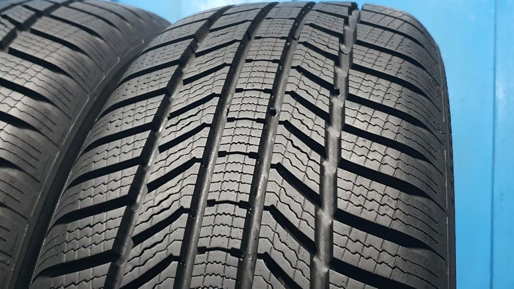 225/60 R18 Sprzedam opony zimowe Continental ! Rok 2022