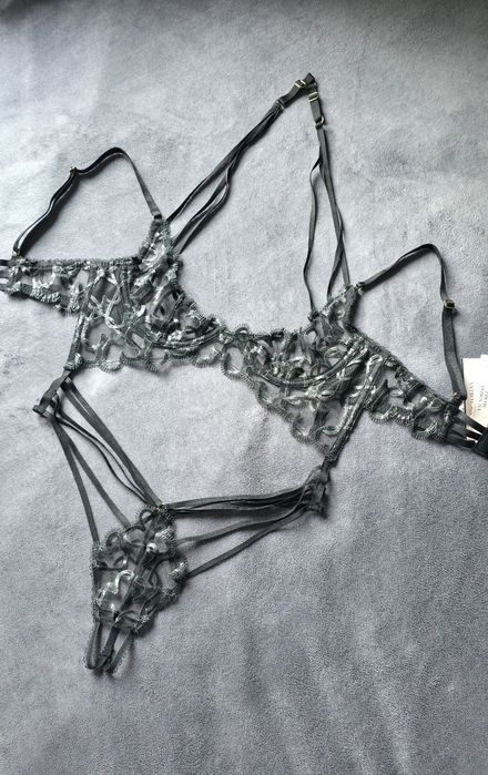 Звабливе боді victoria's secret оригінал s