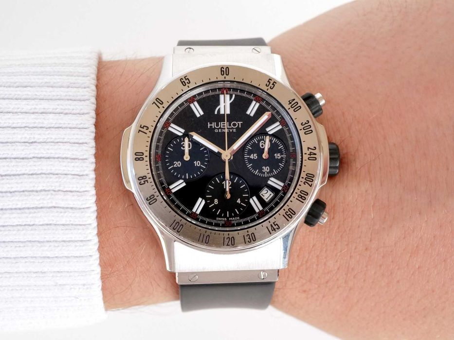 Super B Black Magic Flyback Chronograph 42mm