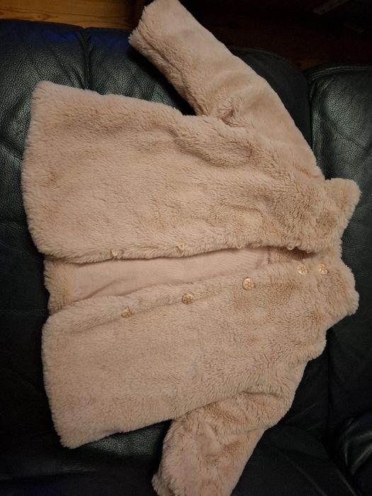 Różowe futerka marki Coccodrillo  na 12 m-cy