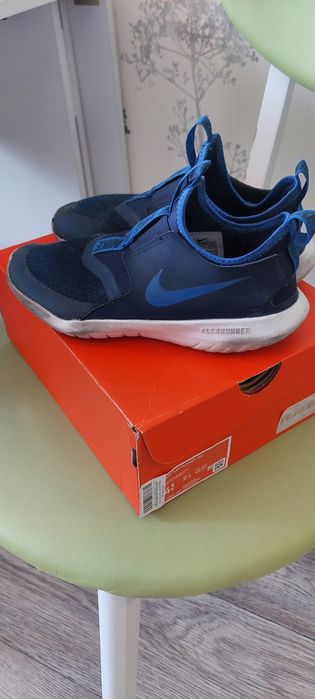 Красівки NIKE р.36 (23.5)