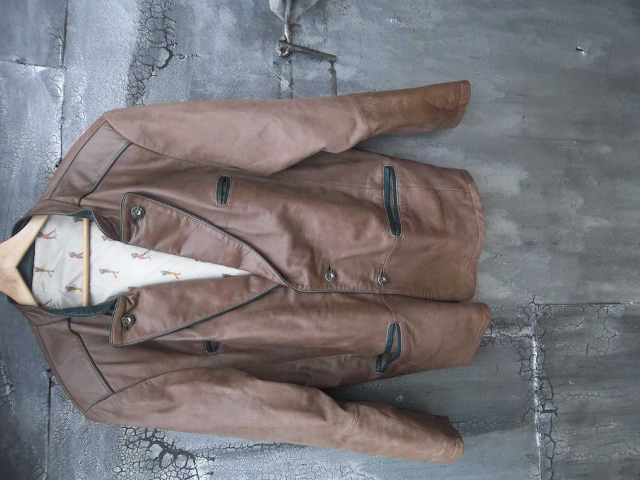 Брендовая, кожаная куртка. р. 54. идеал.