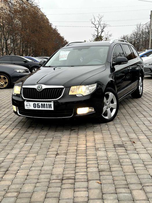 Продам Skoda Superb  2011 рік можлива розстрочка,кредит,обмін!