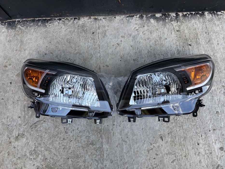 Фара Ford Ranger 2009-2012