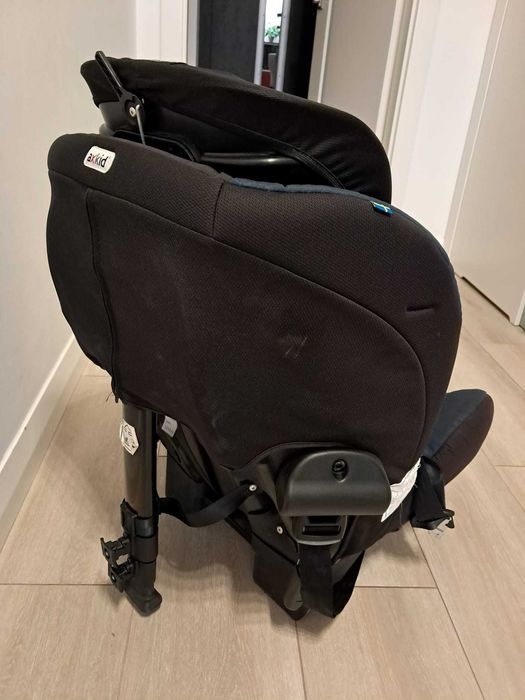 Fotelik Axkid Minikid RWF 9-25kg. Stan bdb!