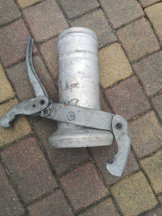 Złącze dźwigniowe fi 110mm