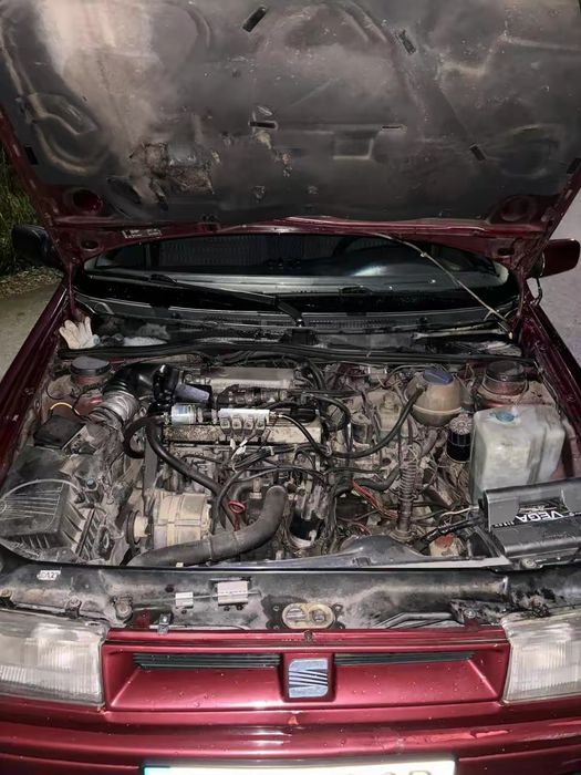 Продам seat toledo 1 2.0 1994