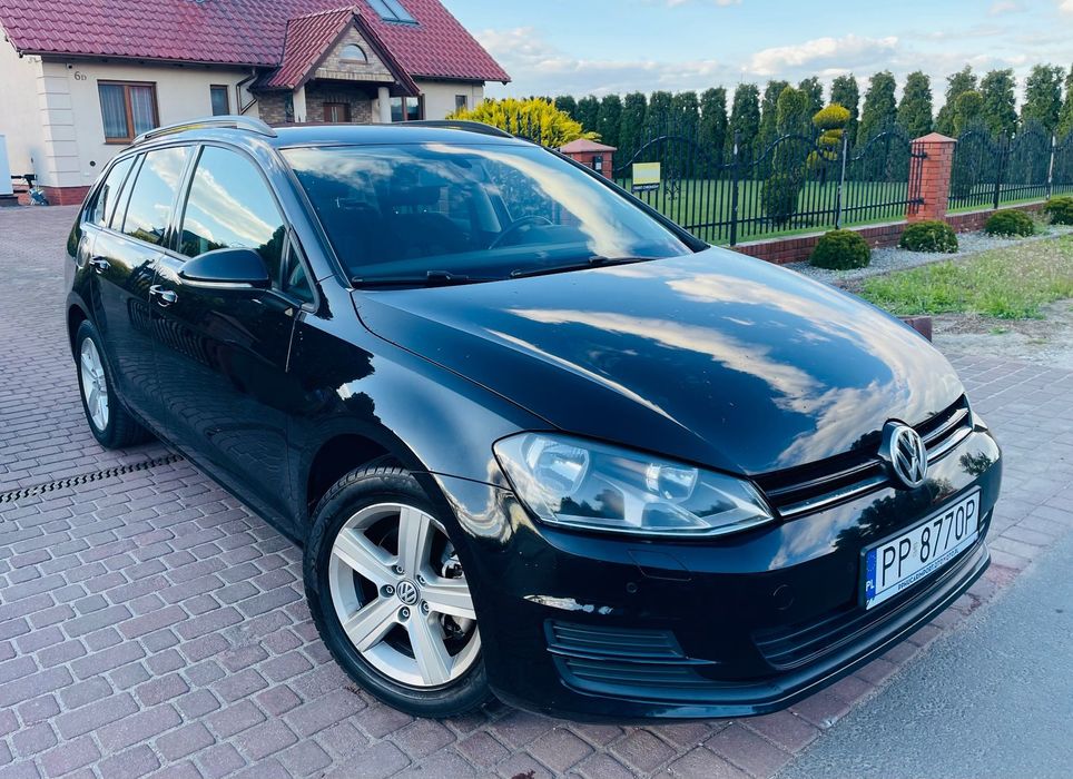 Dacia Logan Volkswagen Golf VII 1.2 TSI. Super Stan.PRZEBIEG 149 tys. !!!