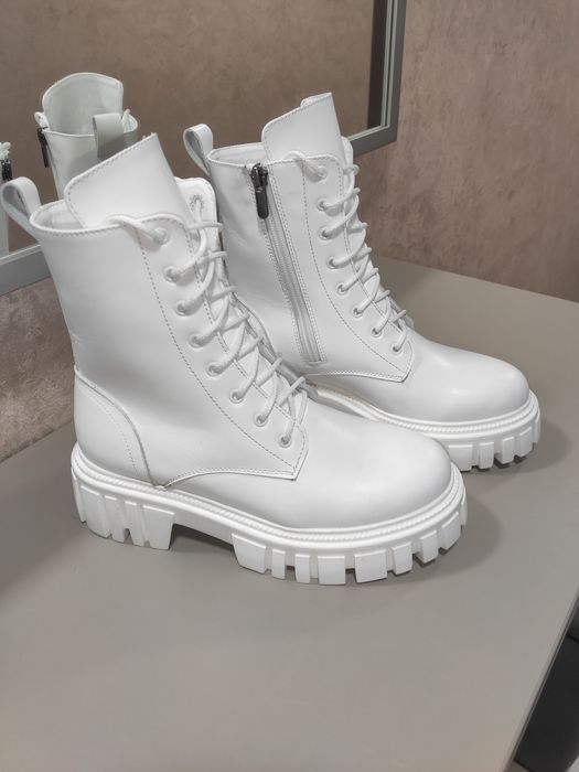 Ботинки берцы женские демисезонные и зимние в разных цветах