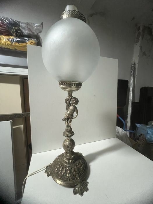 Candeeiro de mesa