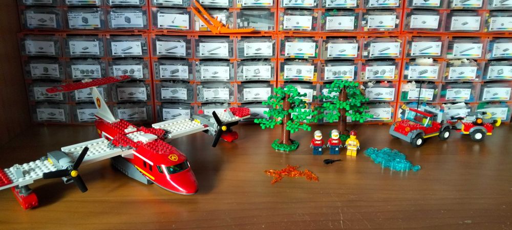 LEGO City 4209 Fire Plane