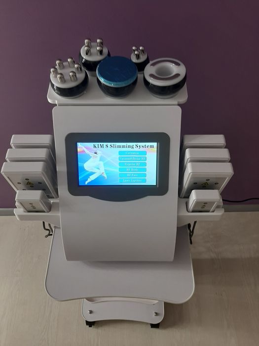 В наличии новый массажный  аппарат, комбайн  6 в 1  ном.