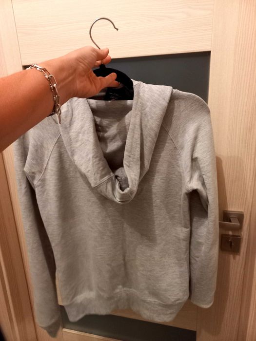 Bluza damska z kapturem