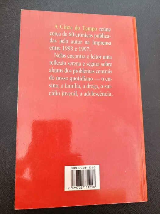 Livro "A Cinza do Tempo", de Daniel Sampaio