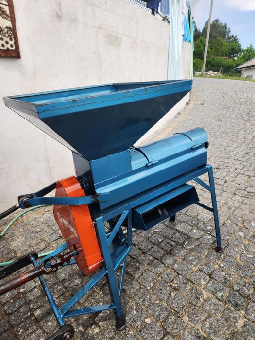 Debulhadora/ malhadeira de milho