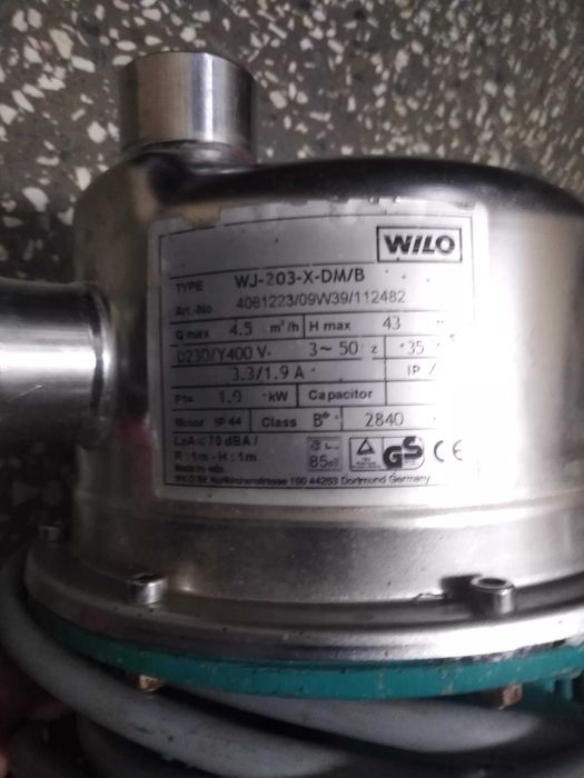 Pompa hydroforowa trójfazowa