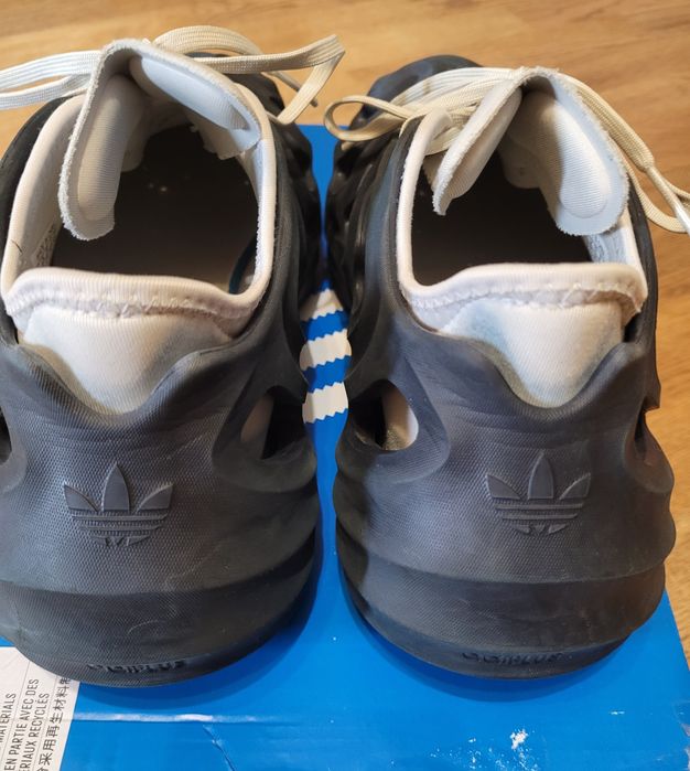 Кросівки Adidas adifom q