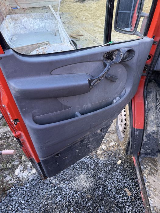 Mercedes  Sprinter 210