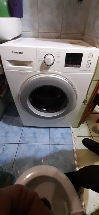 Продається Пральна машина   САМСУНГ 6кг