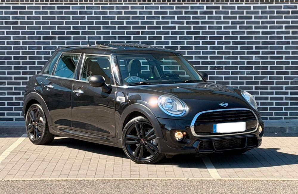 MINI 5-Door One D