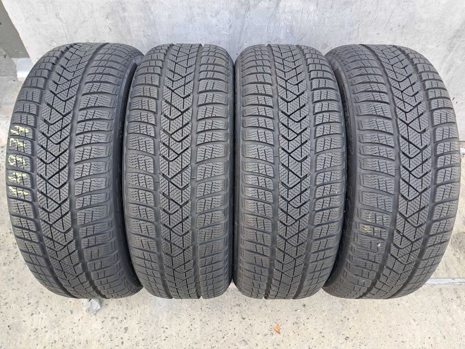 Резина зимова, Pirelli Sottozero 3 * RFT 225/50 R18 (арт.14974)