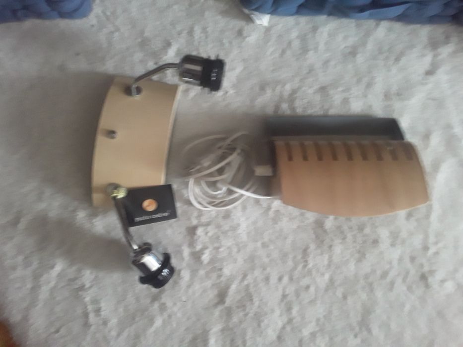 Candeeiros para aplicar na parede