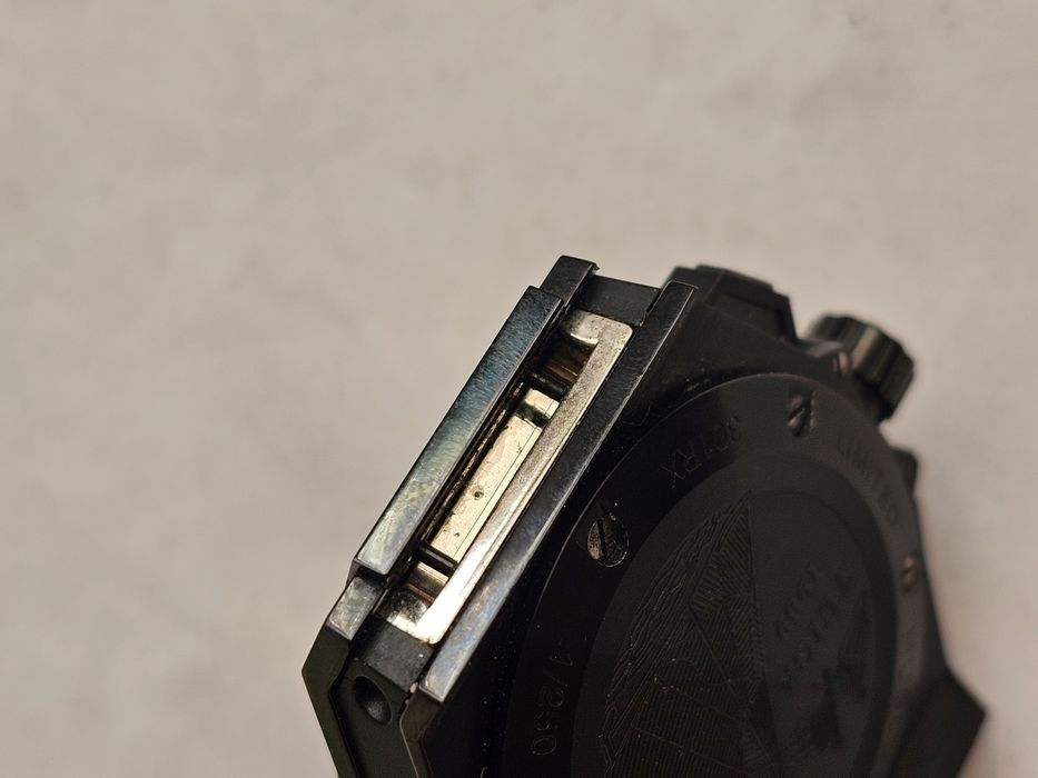 Швейцарские часы Hublot кварц