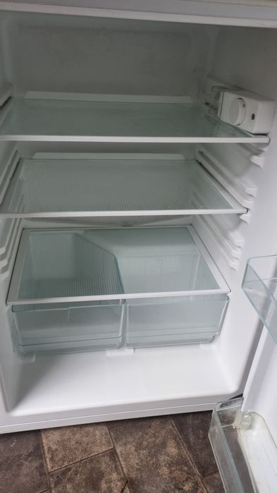 Mała lodówka chłodziarka Siemens