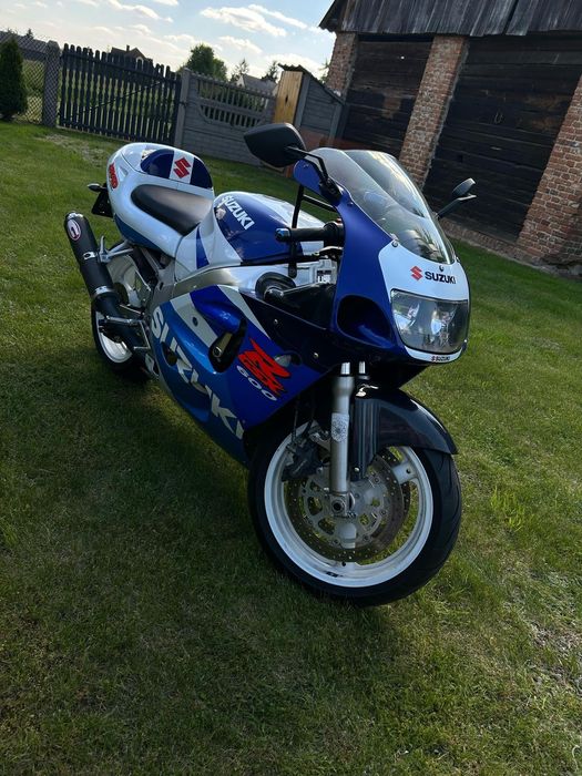 Motocykl SUZUKI GSXR 600 klasyk