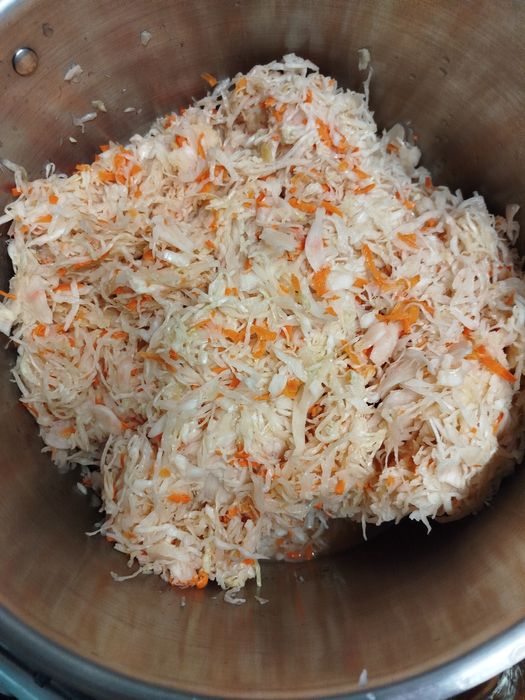 Kapusta kiszona z marchewką