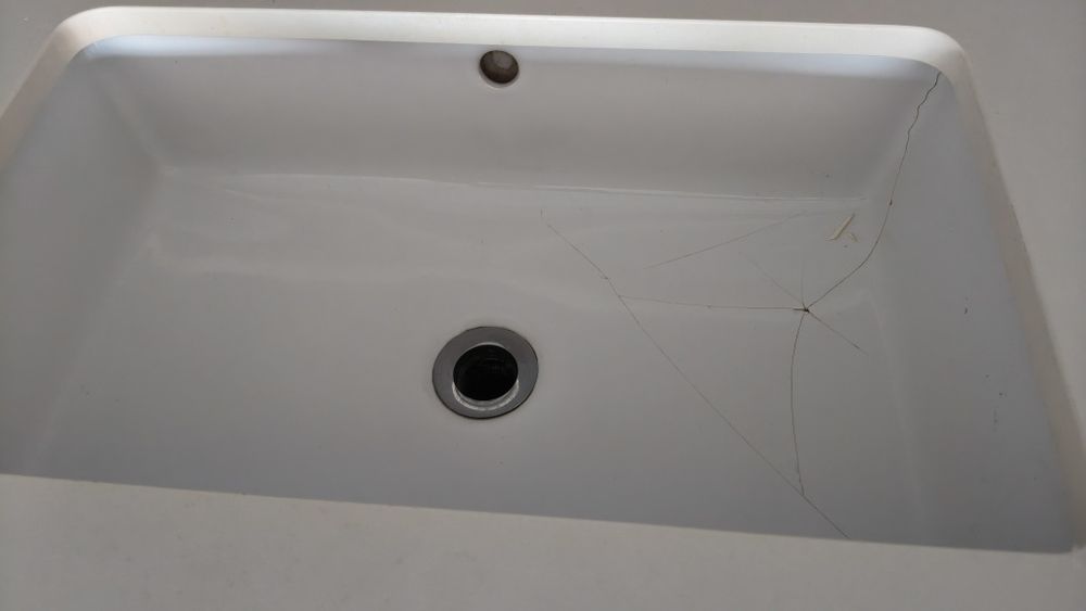 Móvel preto brilhante WC  com lavatório