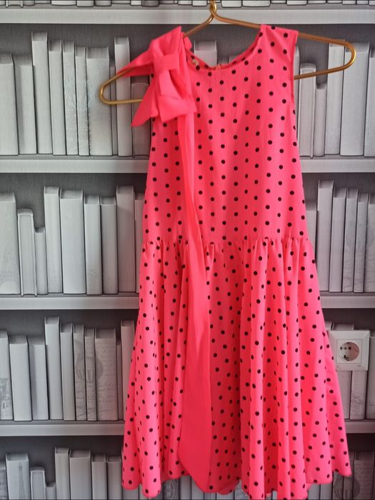 розовое детское платье