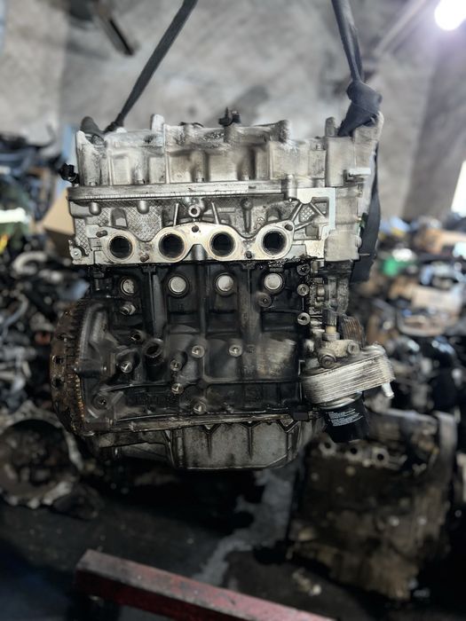 Двигун мотор двигатель 1.2 tce D4F 784 Clio Modus Twingo Kangoo Megane