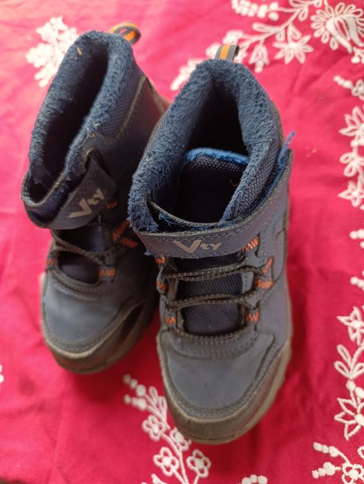 Теплі черевики 29 р (19 см устілки)