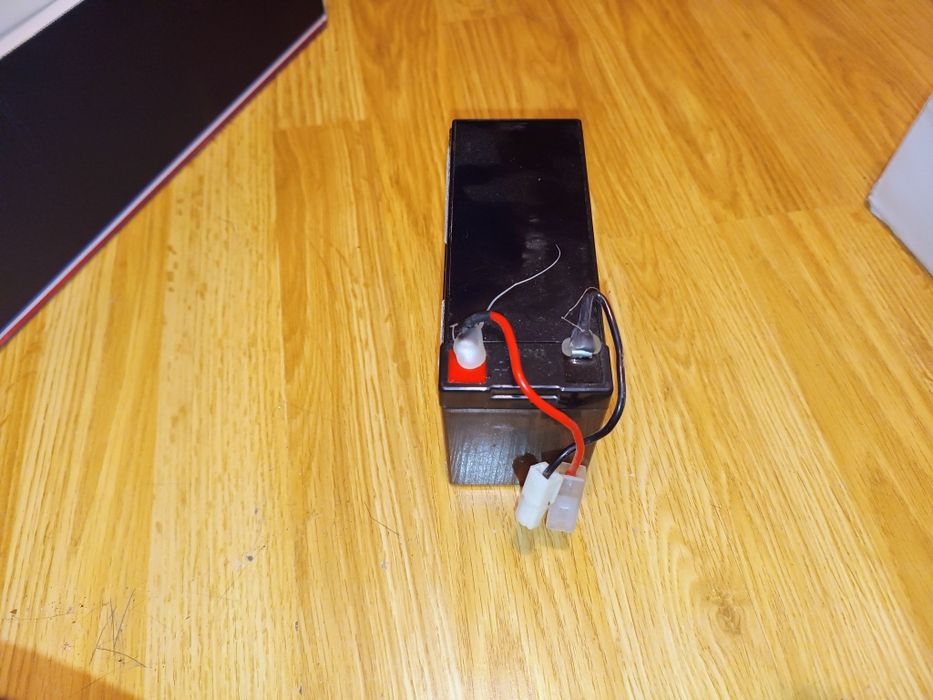 Akumulator bezobsługowy 12 V