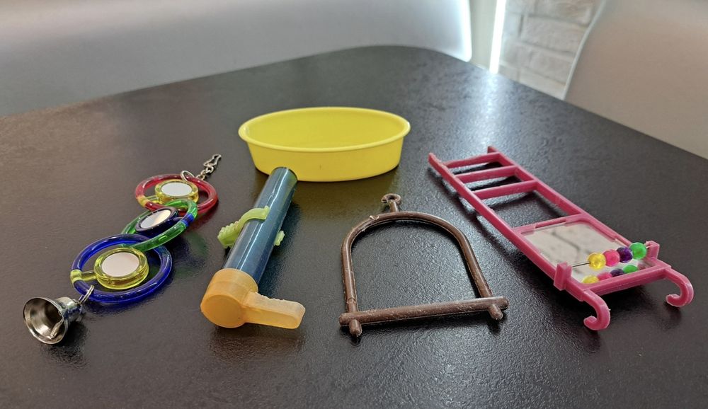 Продам, набор для попугайчика.