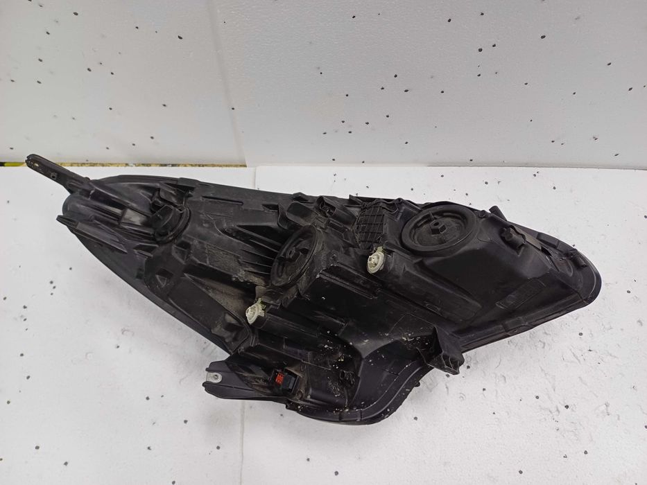 lampa lewa opel corsa e model 3910.8222 rok 2014-19