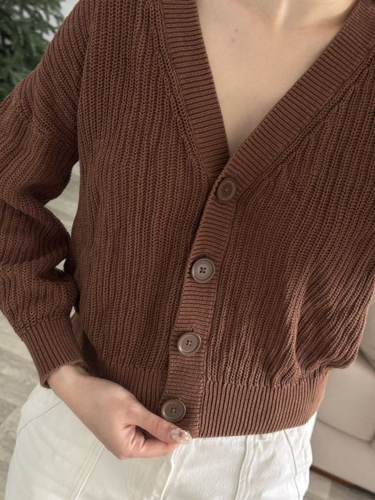кардиган коричневий