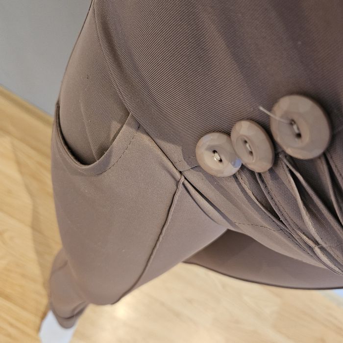 Damskie elastyczny eleganckie legginsy , rozmiar s m
Kolor beżows m