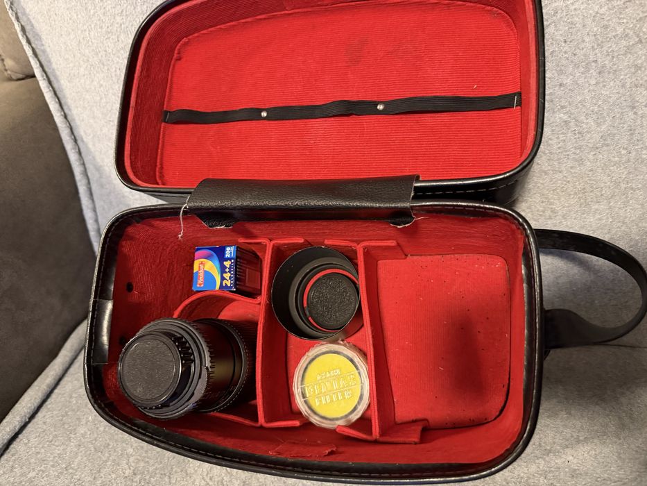 Продам фотоапарат Pentax Asahi Spotmatic F + 2 обʼєктиви Takumar