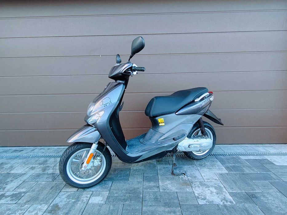 Skuter Yamaha Neos YN 50 z 2010 roku z Austrii 2T