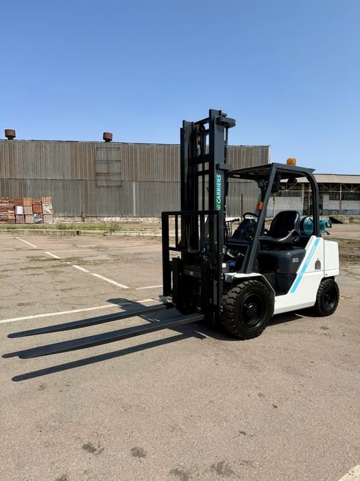Навантажувач вилковий Unicarriers FGE30T-2020 рік , кара, погрузчик