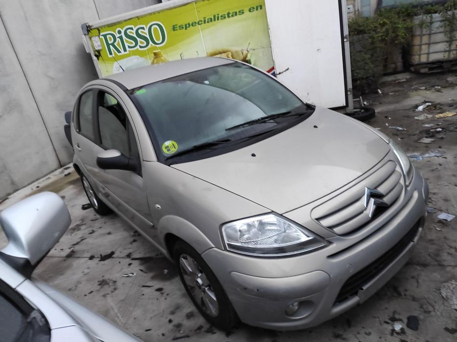 Chapeleira Da Mala Citroen C3