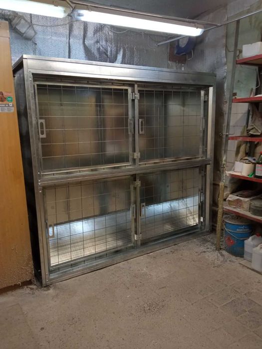 Фарбувальний стенд для меблевих фасадів із припливною вентиляцією