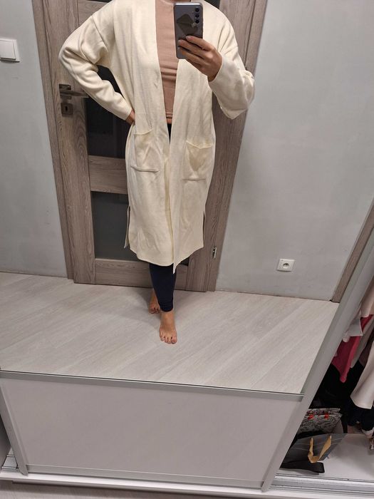 Beżowy, kremoqy kardigan sweter dlugi rozm.uniwersalny