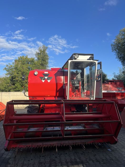 Комбайн Массей Фергюсон 20. Massey Ferguson 20